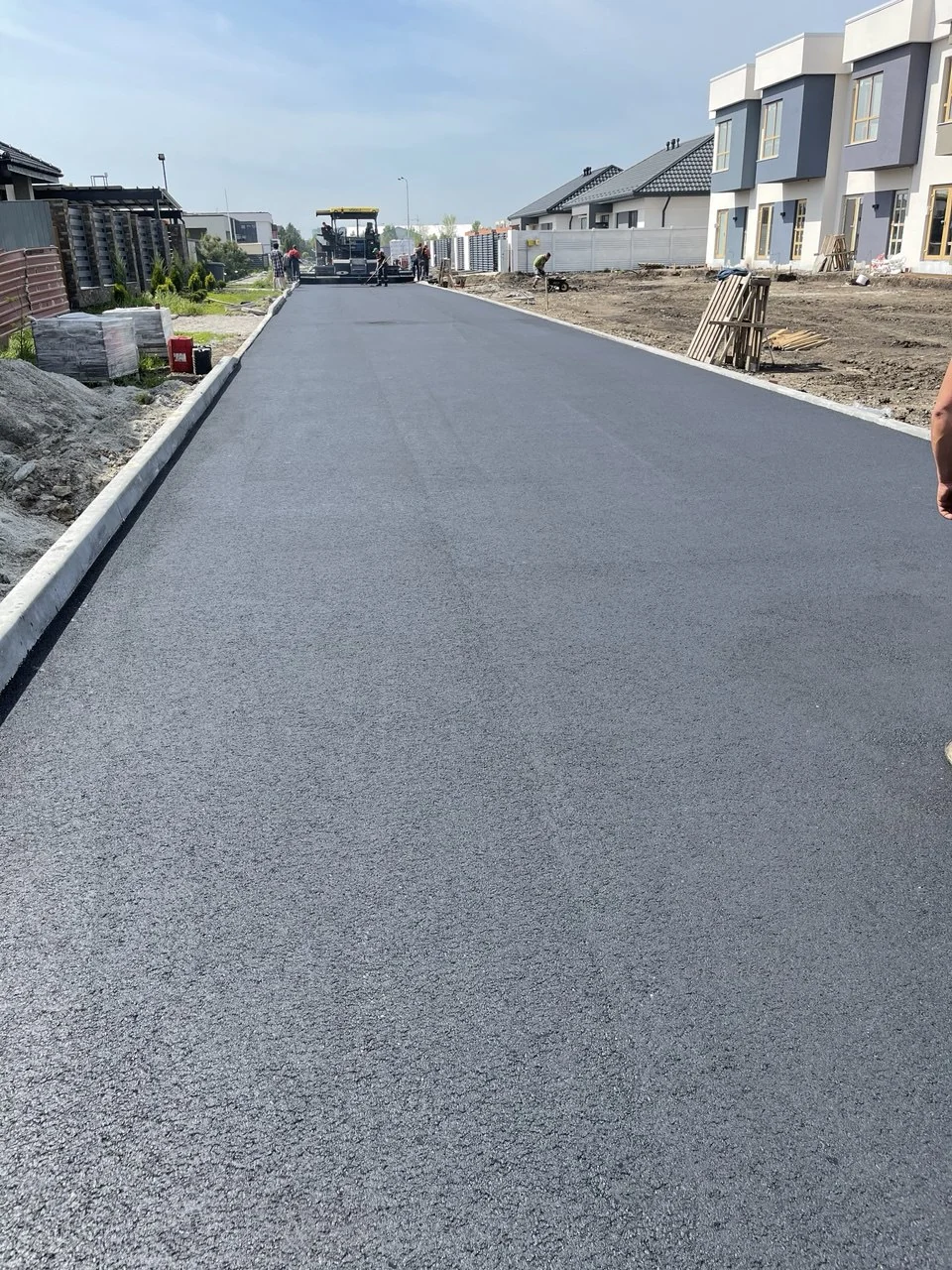 Асфальтування прибудинкових територій та ОСББ